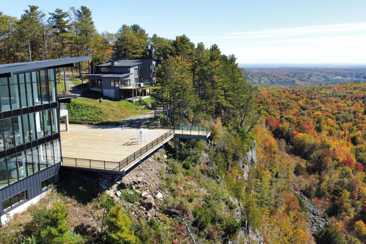 Auberge De La Montagne Coupee Saint Jean De Matha Eksteriør billede